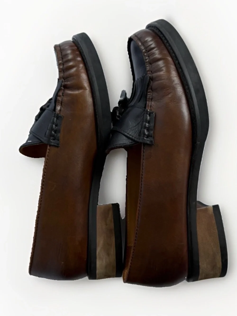 Mona Flying Leather Two Tone Kiltie Tassel Loafers Dark Academia Preppy 38 7.5-8